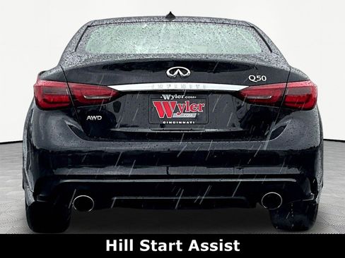 Used 2019 INFINITI Q50 Luxe w/ Essential Package (3.0T Luxe) AWD/4WD image 5