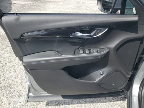 Used 2023 Buick Envision Essence FWD image 10