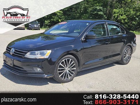 Used 2016 Volkswagen Jetta Sport FWD image 1
