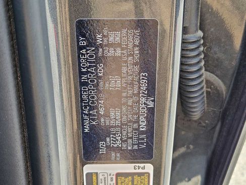 Certified 2024 Kia Sportage LX FWD image 35