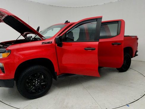 Certified 2023 Chevrolet Silverado 1500 Custom Trail Boss w/ LPO, Dark Essentials Package AWD/4WD image 11