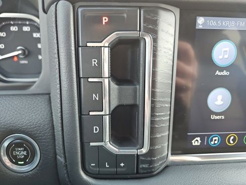 Used 2021 GMC Yukon Denali w/ Max Trailering Package image 19