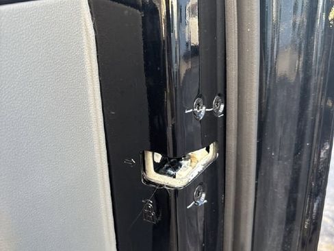 Used 2024 Ford F150 XLT w/ Mobile Office Package image 25