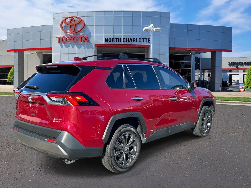 Used 2025 Toyota RAV4 Limited w/ Advanced Technology Package AWD/4WD image 8