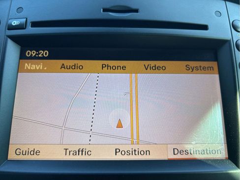 Used 2011 Mercedes-Benz SL 550 image 17