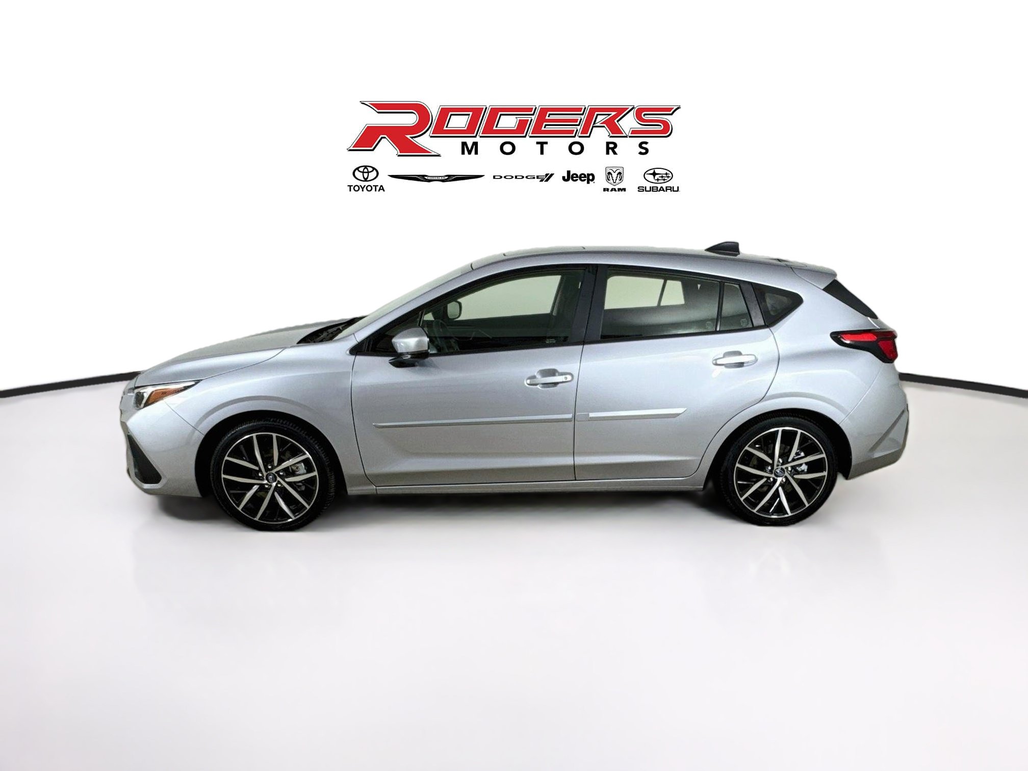 Used 2025 Subaru Impreza 2.0i Sport AWD/4WD image 4