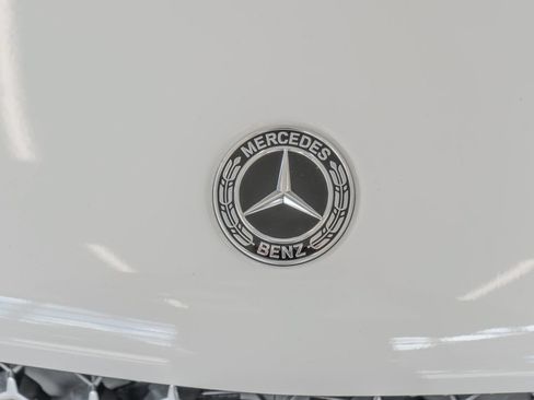 Used 2025 Mercedes-Benz GLE 450e 4MATIC image 5