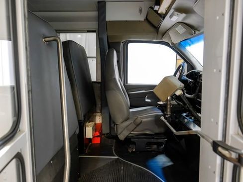 Used 2007 Chevrolet Express 3500 w/ School Bus Package image 35