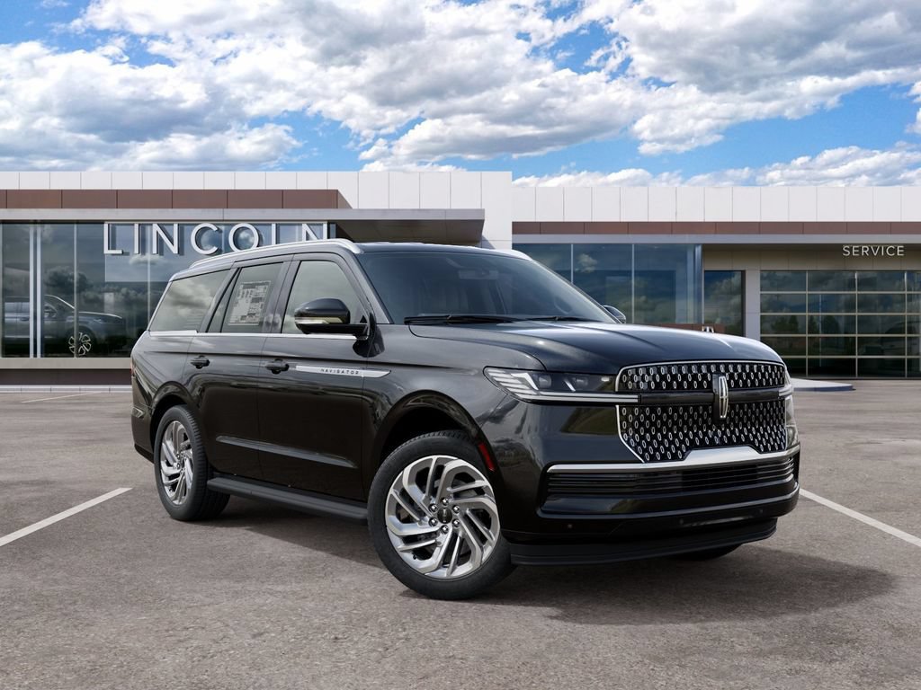 New 2027 Lincoln Navigator Premiere RWD image 4