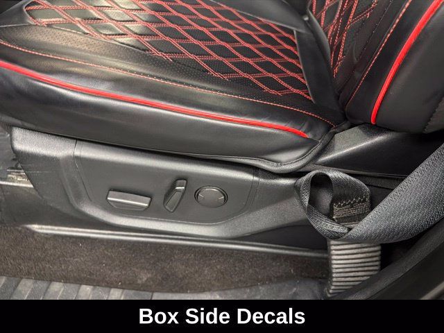 Used 2019 Ford F150 XLT w/ Equipment Group 302A Luxury AWD/4WD image 17