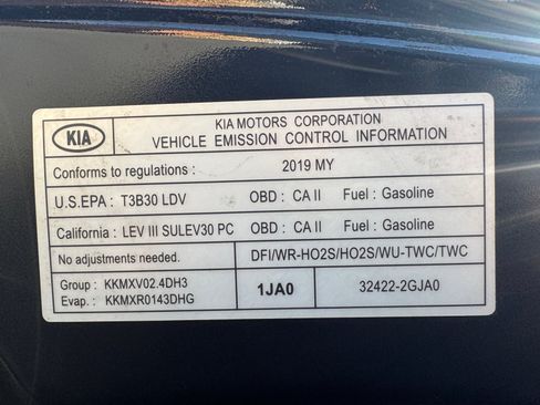 Used 2019 Kia Optima S FWD image 18