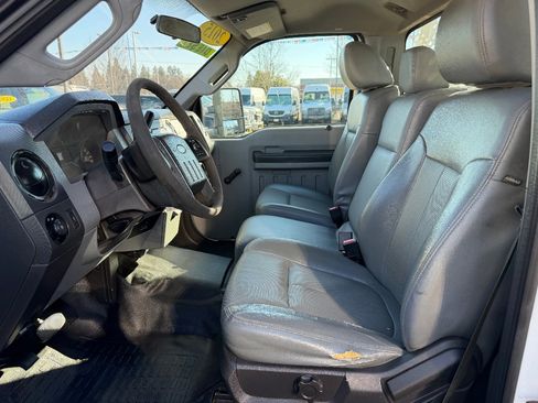 Used 2015 Ford F550 2WD Regular Cab Super Duty image 14