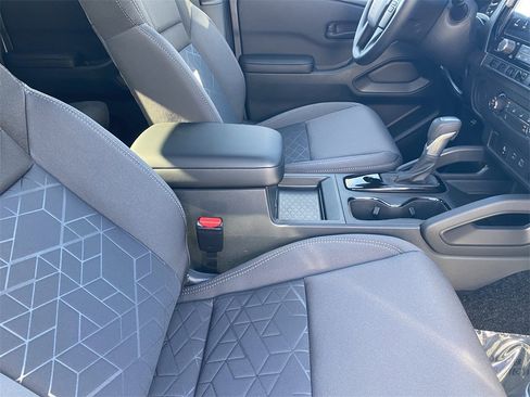 New 2026 Nissan Frontier SV w/ Tow Package image 9