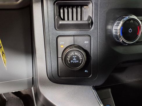 Used 2022 Ford F150 XLT AWD/4WD image 23