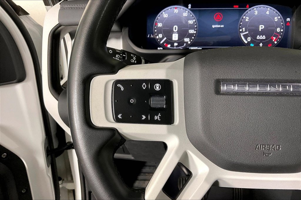 Used 2025 Land Rover Defender 110 S AWD/4WD image 18