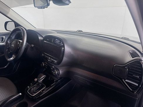 Used 2020 Kia Soul EX FWD image 27