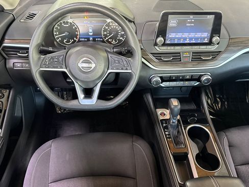Used 2023 Nissan Altima 2.5 SV image 28