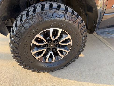 Used 2012 Ford F150 Raptor w/ Raptor Luxury Pkg AWD/4WD image 10