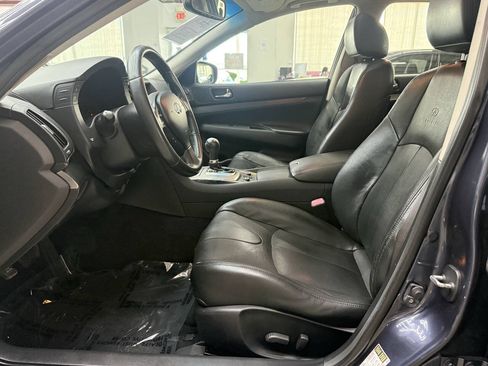 Used 2011 INFINITI G25 x w/ Moonroof Pkg AWD/4WD image 11