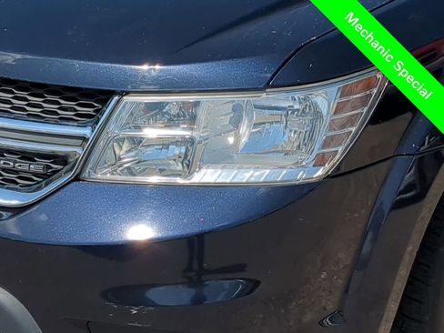 Used 2011 Dodge Journey Mainstreet FWD image 11