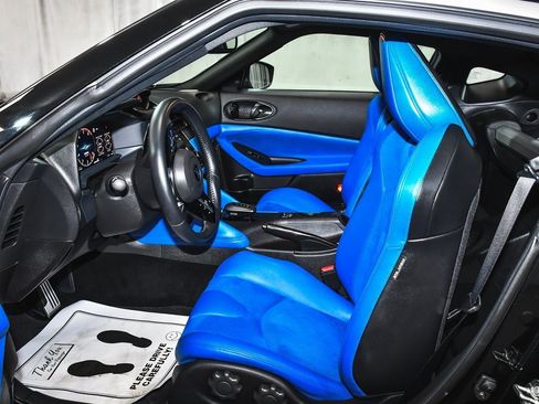 Used 2024 Nissan Z Performance w/ Floor Mat Package image 40