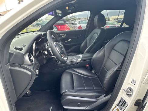 Used 2022 Mercedes-Benz GLC 300 image 14