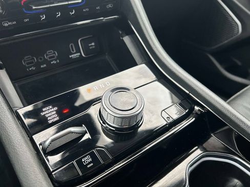 Used 2023 Jeep Grand Cherokee 4xe w/ Luxury Tech Group II image 32