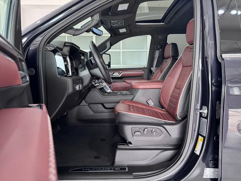 Certified 2025 GMC Sierra 2500 Denali Ultimate AWD/4WD image 11