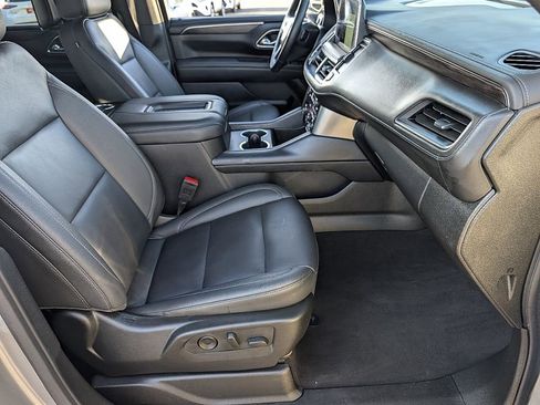 Used 2024 Chevrolet Tahoe Z71 w/ Luxury Package image 19