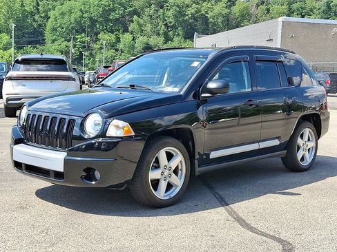 Used 2007 Jeep Compass Limited w/ Driver Convenience Group AWD/4WD image 3