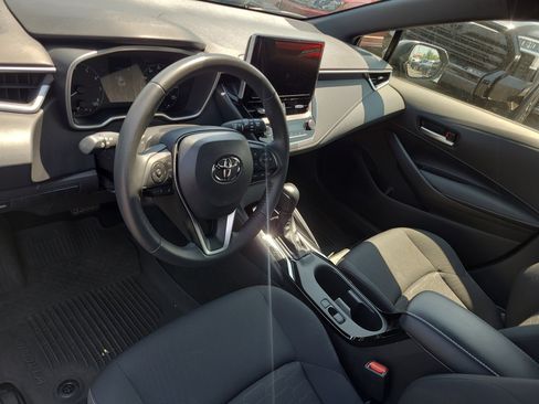 Used 2025 Toyota Corolla SE FWD image 16