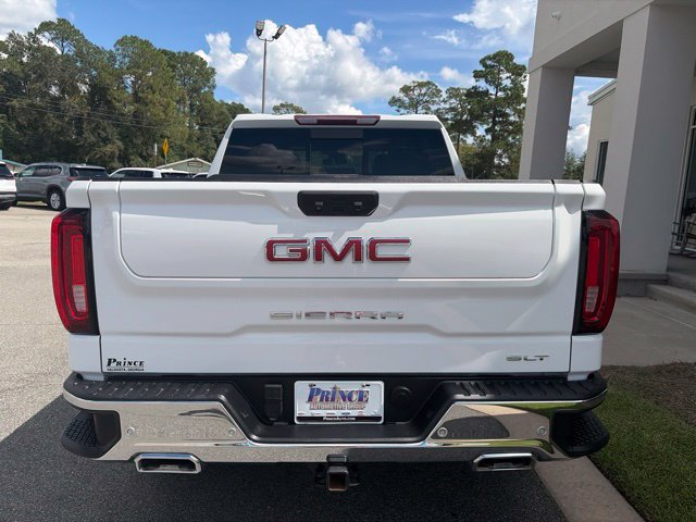 Used 2023 GMC Sierra 1500 SLT w/ SLT Premium Plus Package AWD/4WD image 4
