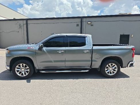 Used 2021 Chevrolet Silverado 1500 LTZ AWD/4WD image 6