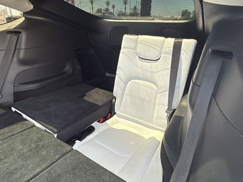 Used 2023 Tesla Model Y Long Range AWD/4WD image 25