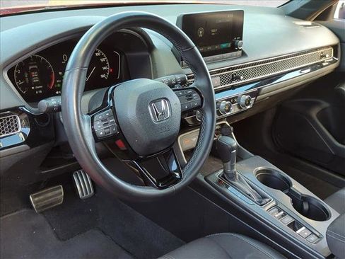 Used 2023 Honda Civic Sport image 9