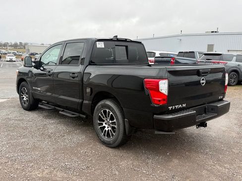 Used 2023 Nissan Titan SV w/ SV Convenience Package image 19