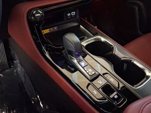 Used 2025 Lexus NX 250 FWD w/ Accessory Package (K3) image 21