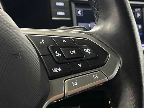 Used 2023 Volkswagen Jetta SE w/ Panoramic Sunroof Package FWD image 26