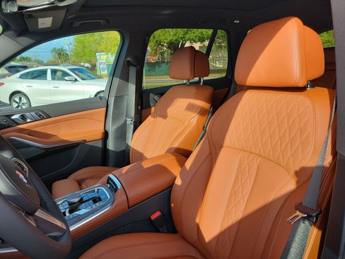 New 2026 BMW X5 xDrive50e w/ M Sport Package image 17