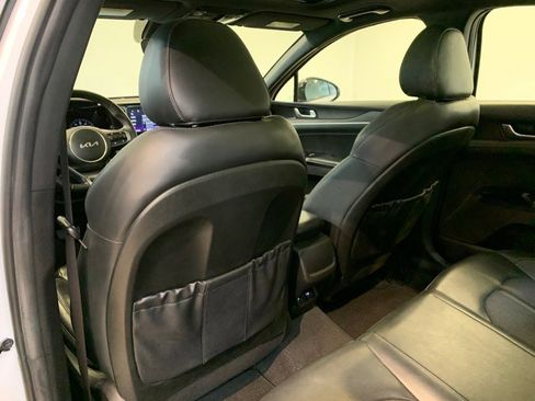 Used 2023 Kia K5 GT-Line image 12