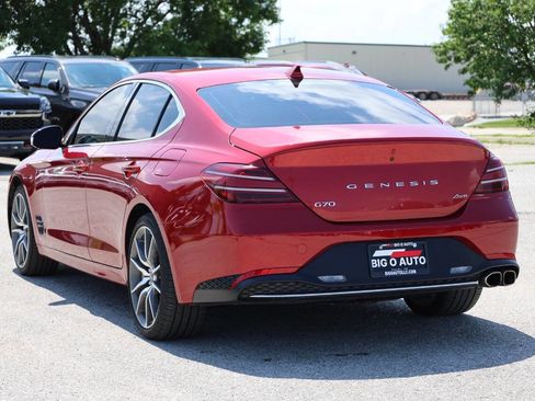 Used 2023 Genesis G70 2.0T image 11