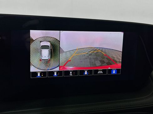 Used 2026 Buick Encore GX Avenir w/ Avenir Technology Package FWD image 13