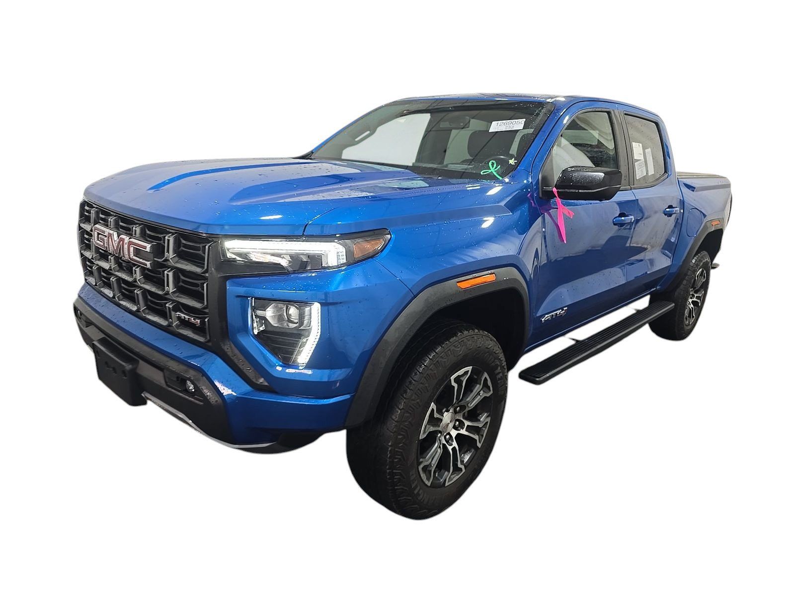Used 2023 GMC Canyon AT4 w/ AT4 Premium Package AWD/4WD image 3