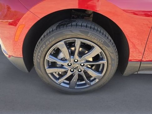 Used 2024 Chevrolet Equinox RS w/ RS Leather Package image 29