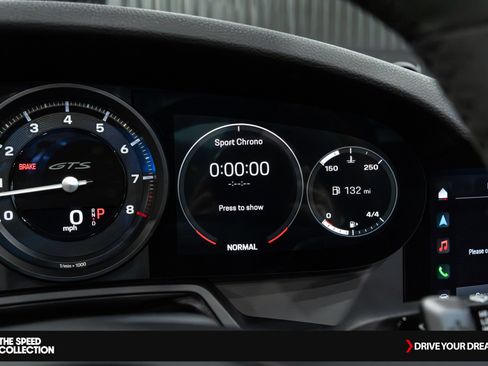 Used 2024 Porsche 911 Targa 4 GTS w/ Premium Package image 41