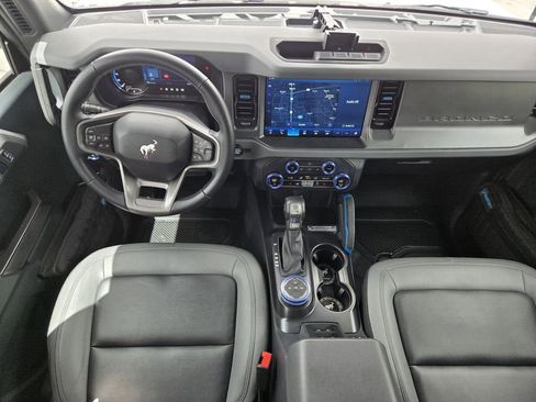 Used 2024 Ford Bronco Black Diamond AWD/4WD image 29