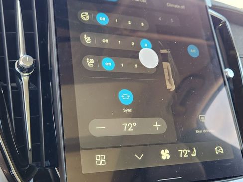 New 2026 Volvo XC90 B6 Ultra w/ Lounge Package image 16