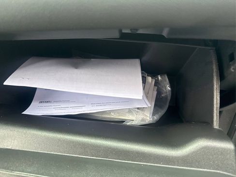 Used 2024 Chevrolet Equinox LT image 31