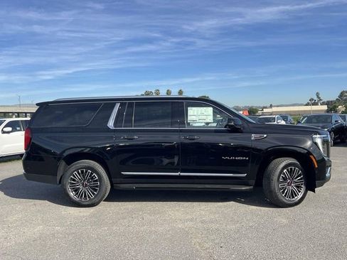 New 2026 GMC Sierra 2500 AT4 w/ AT4 Premium Plus Package image 2