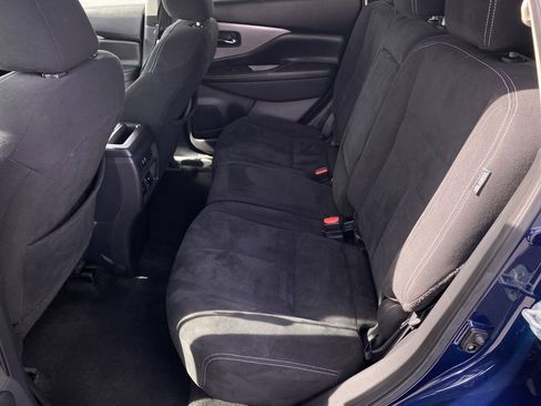 Used 2023 Nissan Murano S image 25